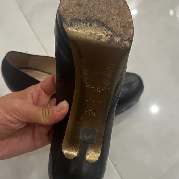 YSL - Picture 3 of 4